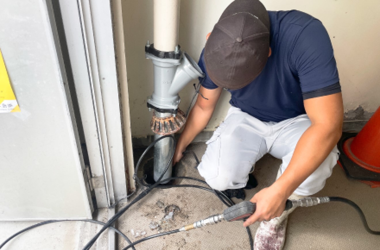 樋・配管の高圧洗浄